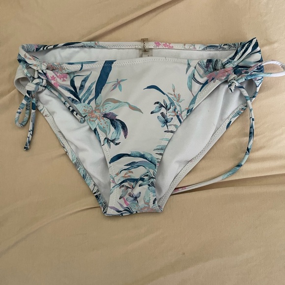 Raisins Bikini - Picture 4 of 7